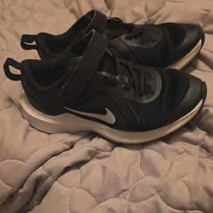 Nike Kids Black and White Sneakers